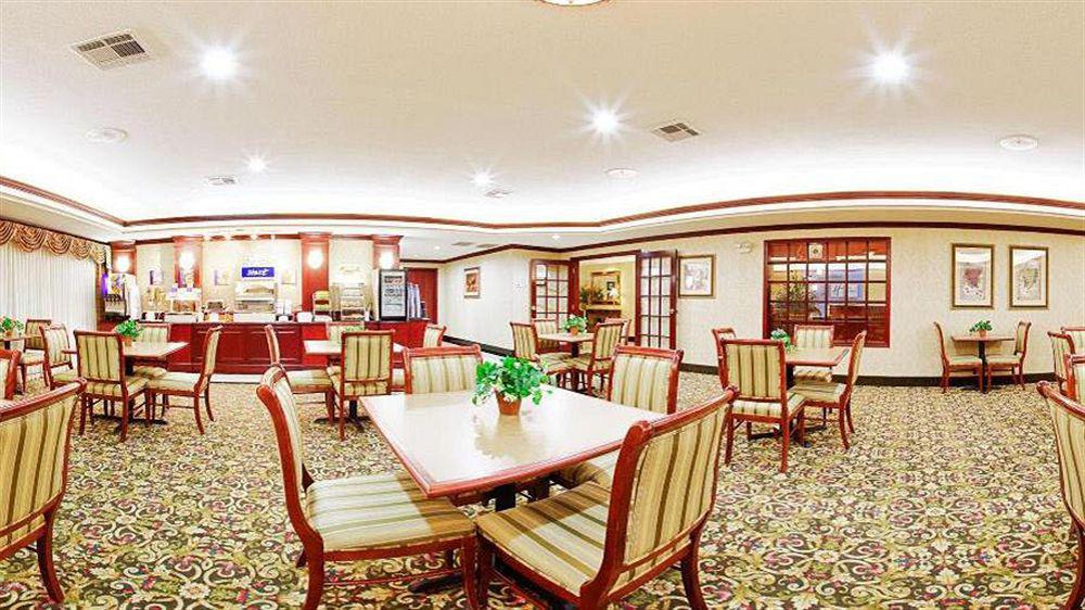 Holiday Inn Express Hotel & Suites Gainesville By Ihg Buitenkant foto