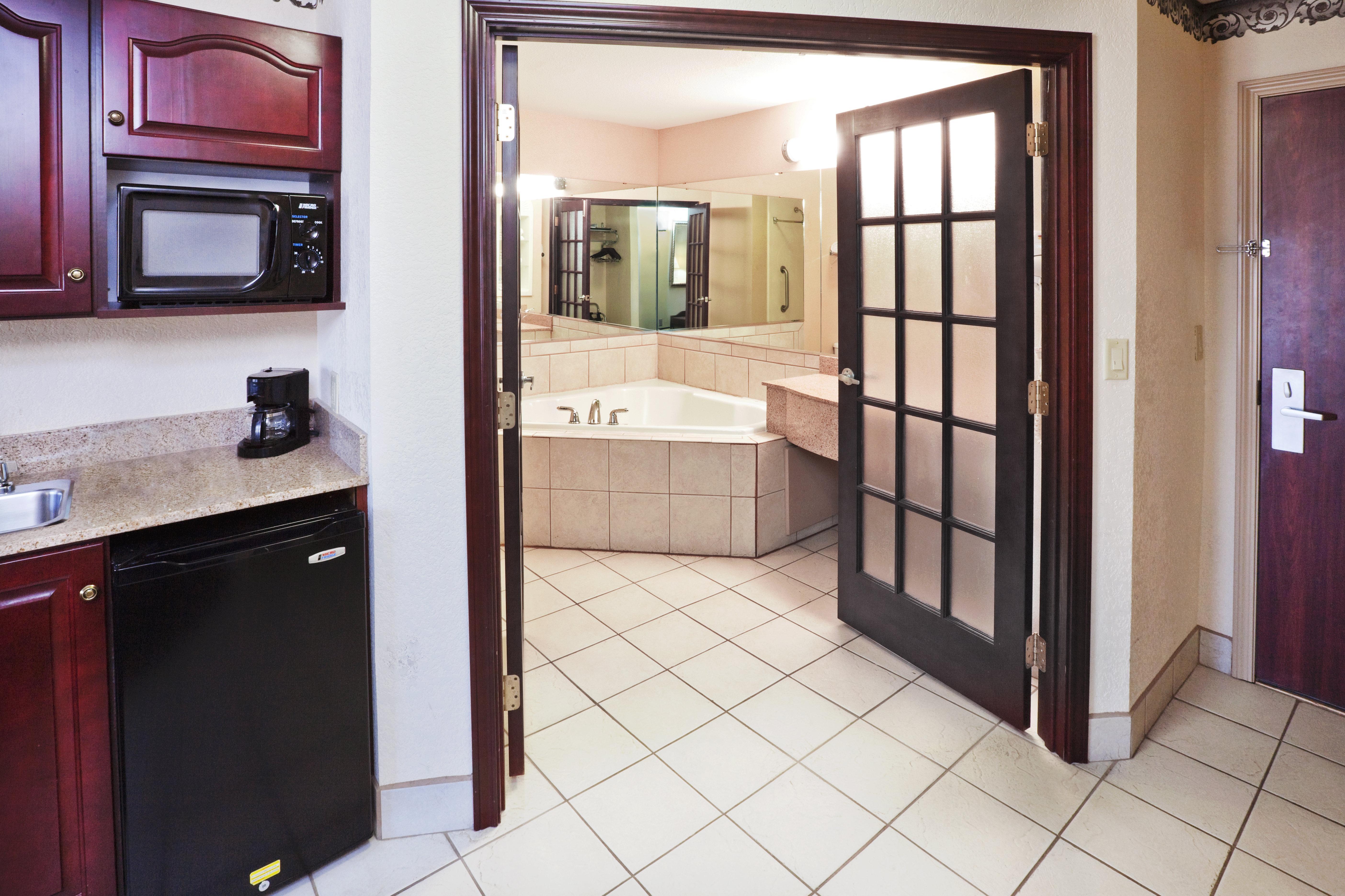 Holiday Inn Express Hotel & Suites Gainesville By Ihg Buitenkant foto