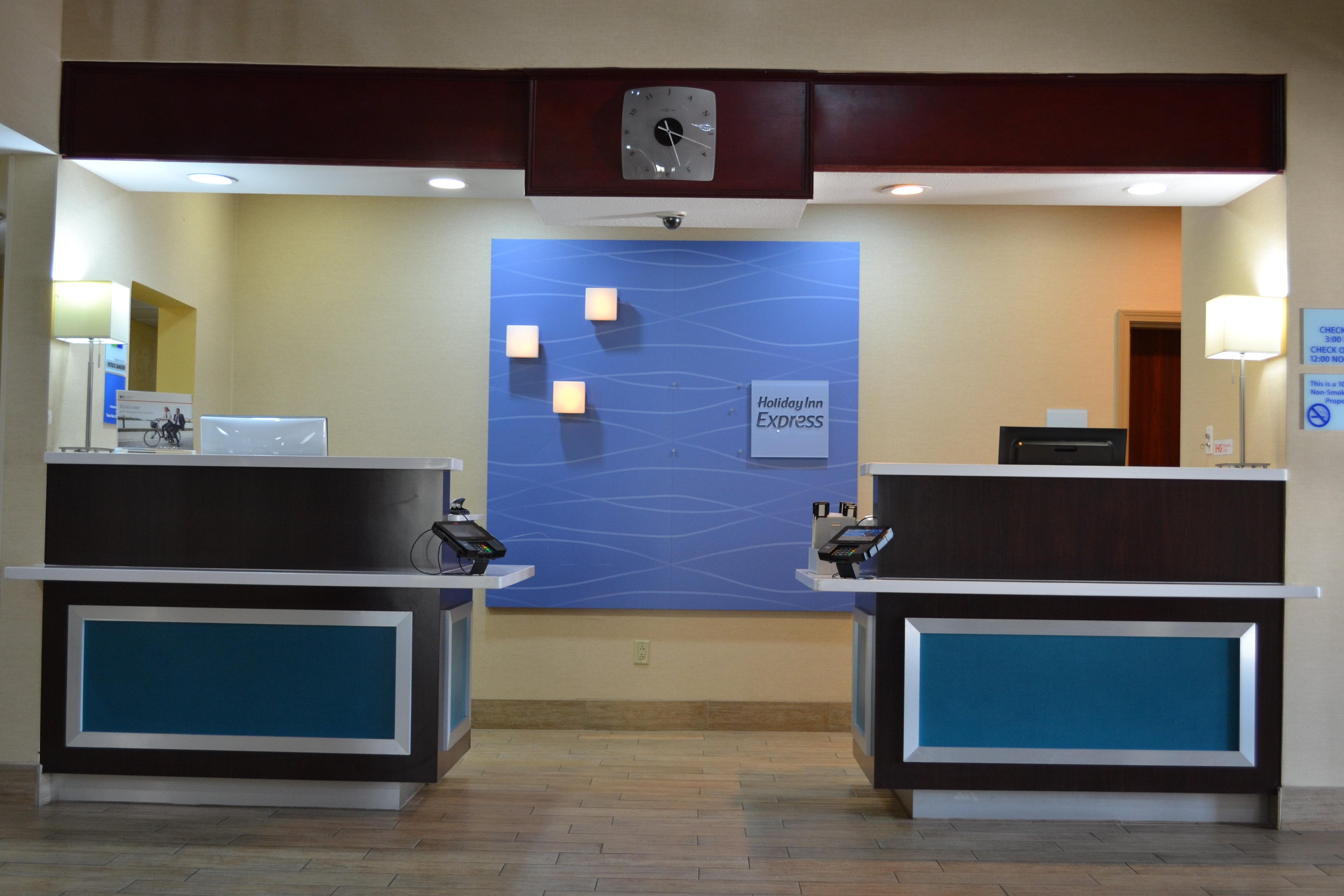 Holiday Inn Express Hotel & Suites Gainesville By Ihg Buitenkant foto
