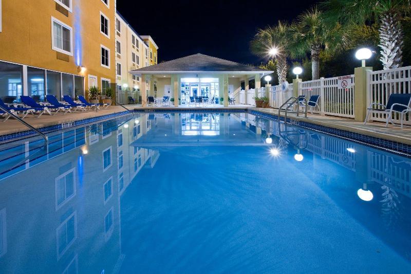Holiday Inn Express Hotel & Suites Gainesville By Ihg Buitenkant foto