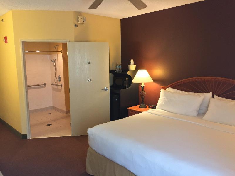 Holiday Inn Express Hotel & Suites Gainesville By Ihg Buitenkant foto