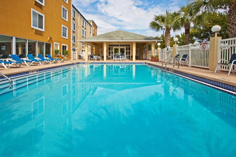 Holiday Inn Express Hotel & Suites Gainesville By Ihg Buitenkant foto